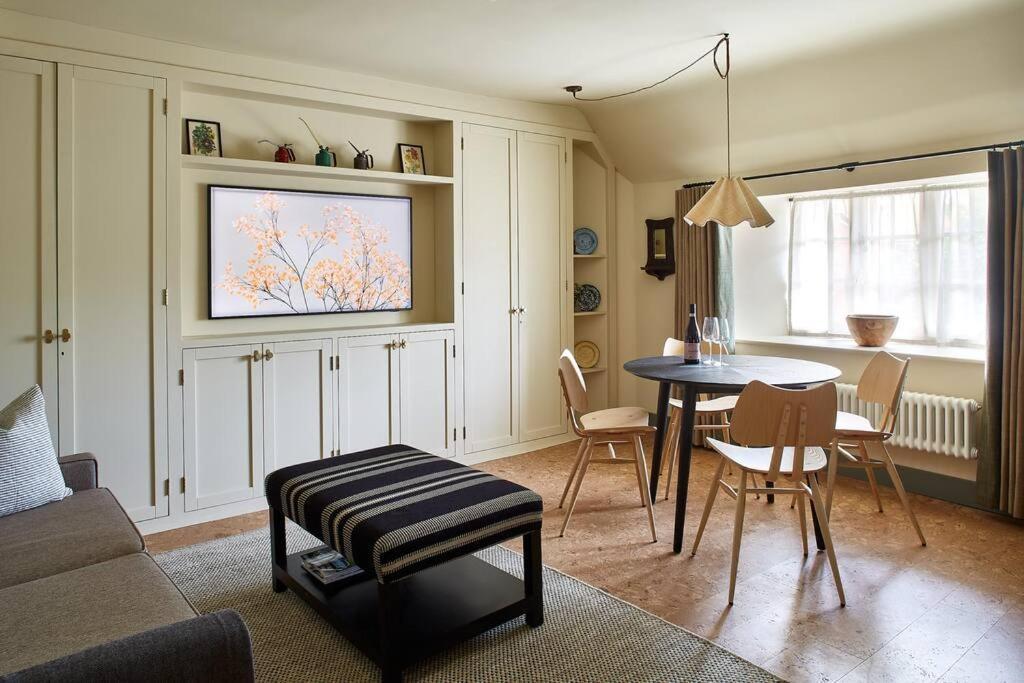 Dawn At The Sun Inn Felmersham, Our Signature Duplex Suite Sharnbrook Buitenkant foto