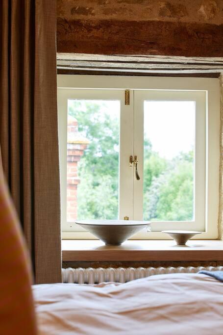 Dawn At The Sun Inn Felmersham, Our Signature Duplex Suite Sharnbrook Buitenkant foto